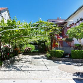 Apartment Perović Krk