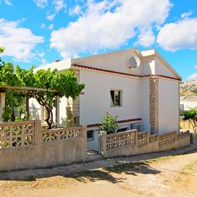 Apartments Željko Pag