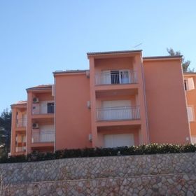 Apartments Goršić Klimno