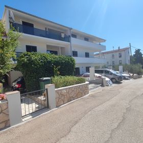 Apartment Zdravko Primosten