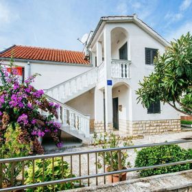 Apartment Nada Petrcane