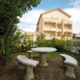 Apartments Ante Kastel Stafilic
