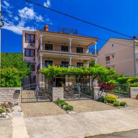 Apartment Katarina Crikvenica