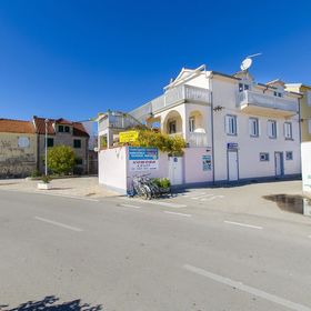 Apartments Ivanka Jezera