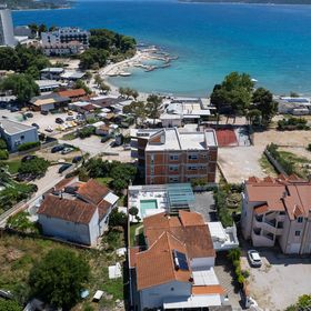 Apartments Manda Vodice