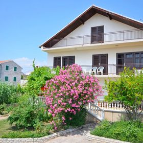 Apartments Marija near Center Vodice