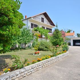 Apartments Marija near Center Vodice