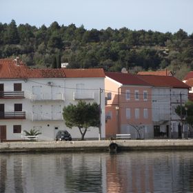 Apartments Milo Kukljica