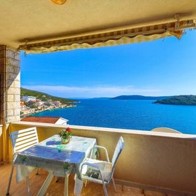 Apartments Val Vinisce