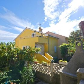 Apartments Milivoj Kornić