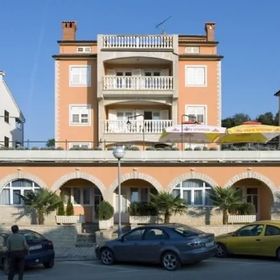 Apartments Christian Vrsar