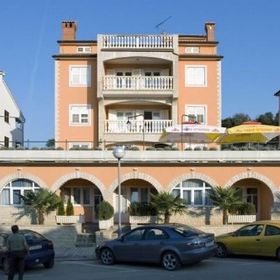 Apartments Christian Vrsar