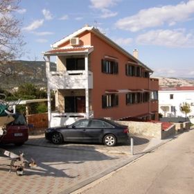 Apartments Pintar-Zarok Baska