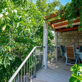 Apartments Kaja Postira