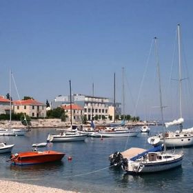 Apartments Jelka Postira