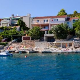 Apartments Ana Vinisce