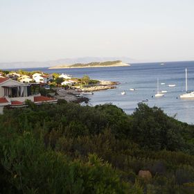 Apartments Mirjana Milna