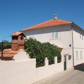 Apartments Emil Murter