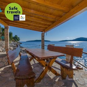 Apartments Ivan Prizba