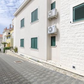 Apartments Dragica Vodice