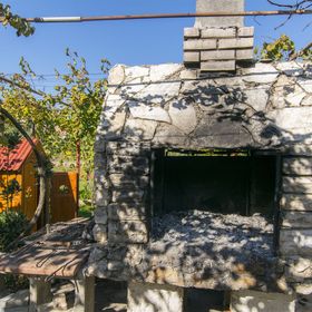 Apartments Irena Tkon