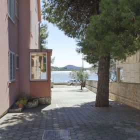 Apartments Vladimir Vodice II