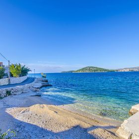 Apartments Zvonko Razanj