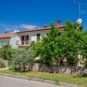 Apartments Milan Porec II