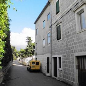 Apartments Mijo Kastel Stafilic