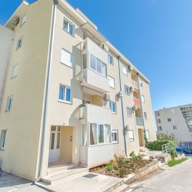 Apartment Studenka Makarska