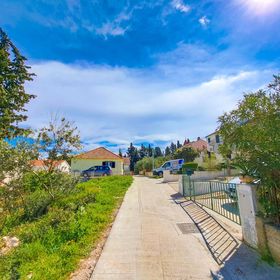 Apartments Damir - Katarina Sutivan