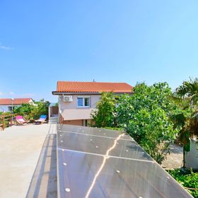 Apartments Ivan Marina Krk