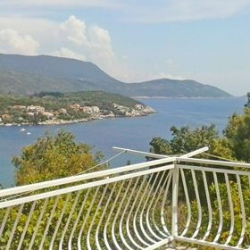 Apartments Mara Molunat