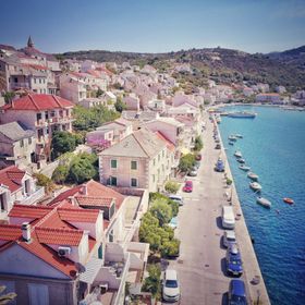 Apartments Djurdjica Povlja