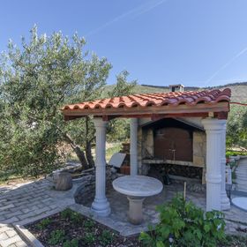 Apartments Jadranka Grebastica