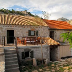 House POJATA Starigrad Paklenica