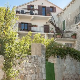 Apartment Katija Postira