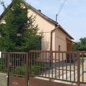 Zsombor Ház Abádszalók