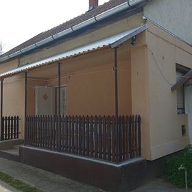 Zsombor Ház Abádszalók