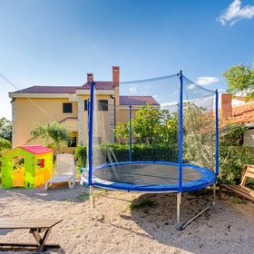 Apartments Ante Njivice