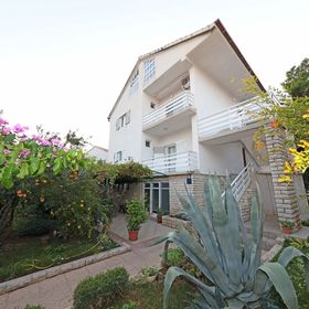 Apartments Sanja Vodice
