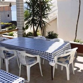 Apartments and Rooms Florijan Komarna