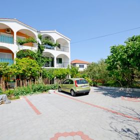 Apartment Pavica Rogoznica