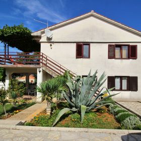 Apartments Viola Silo