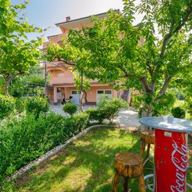 Apartments Rajka Lopar