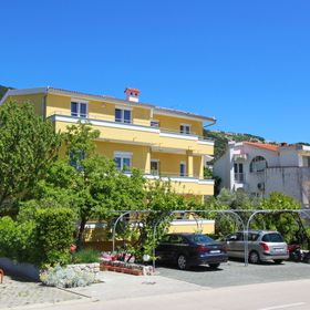 Apartments Brnić Baska II