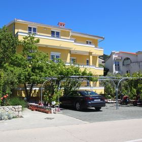 Apartments Brnić Baska II