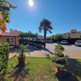 Apartments and Room Boris Baska