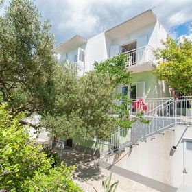 Apartments Zorica Tucepi