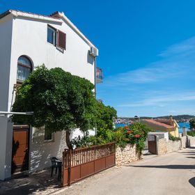 Apartments Marija Rogoznica